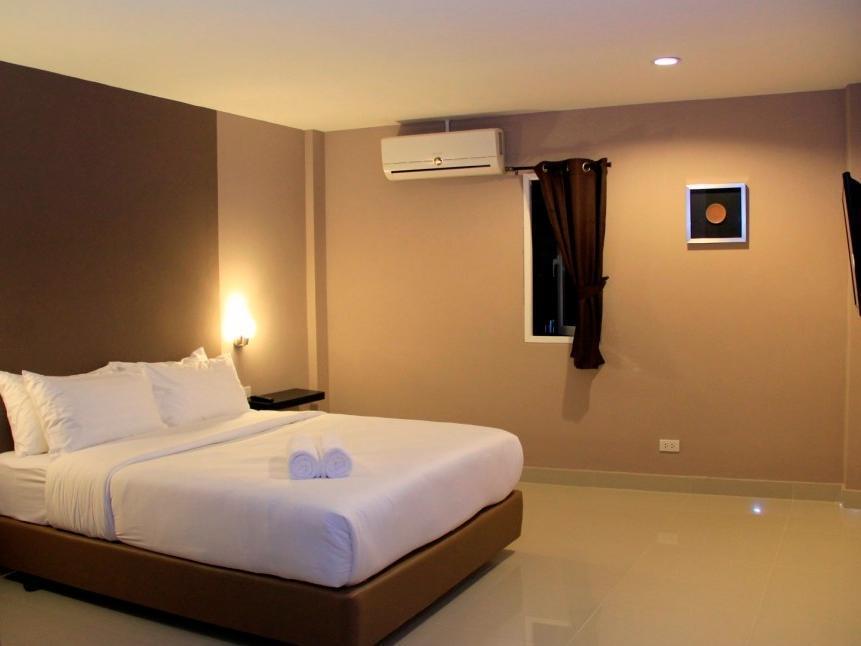 Shooters Guesthouse Pattaya Exterior foto